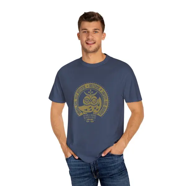 Mens Smart Girl T-Shirt - Image 8